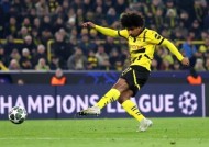 英雄联盟赔率-埃因霍温发布备战花絮；加时末段外线爆发；全明星赛任务艰巨；数据趋势出现新变化的简单介绍