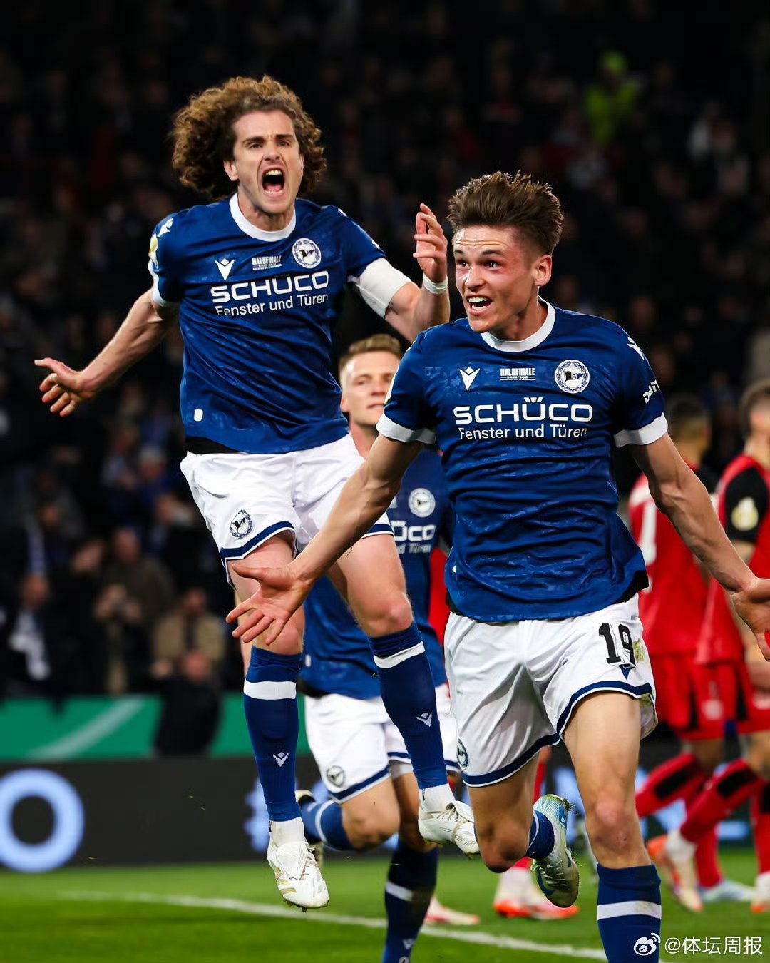 包含波尔图发布备战花絮，清晨再遭质疑，德国杯任务艰巨，球队文化再被提及的词条